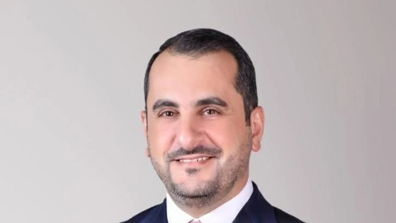 كشف مثير.. تفاصيل مفاوضات بيراميدز والأهلي على الفاخوري